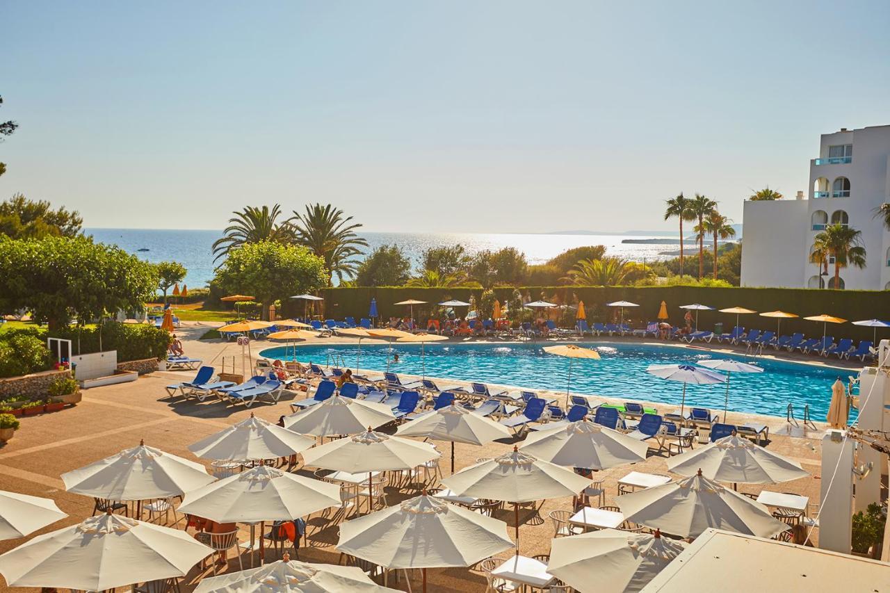 Stil Victoria Playa Hotel Es Migjorn Gran Bagian luar foto